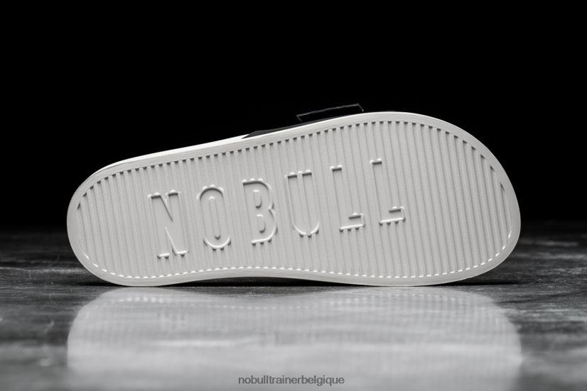 NOBULL toboggan réglable pour femme88R8PT1788